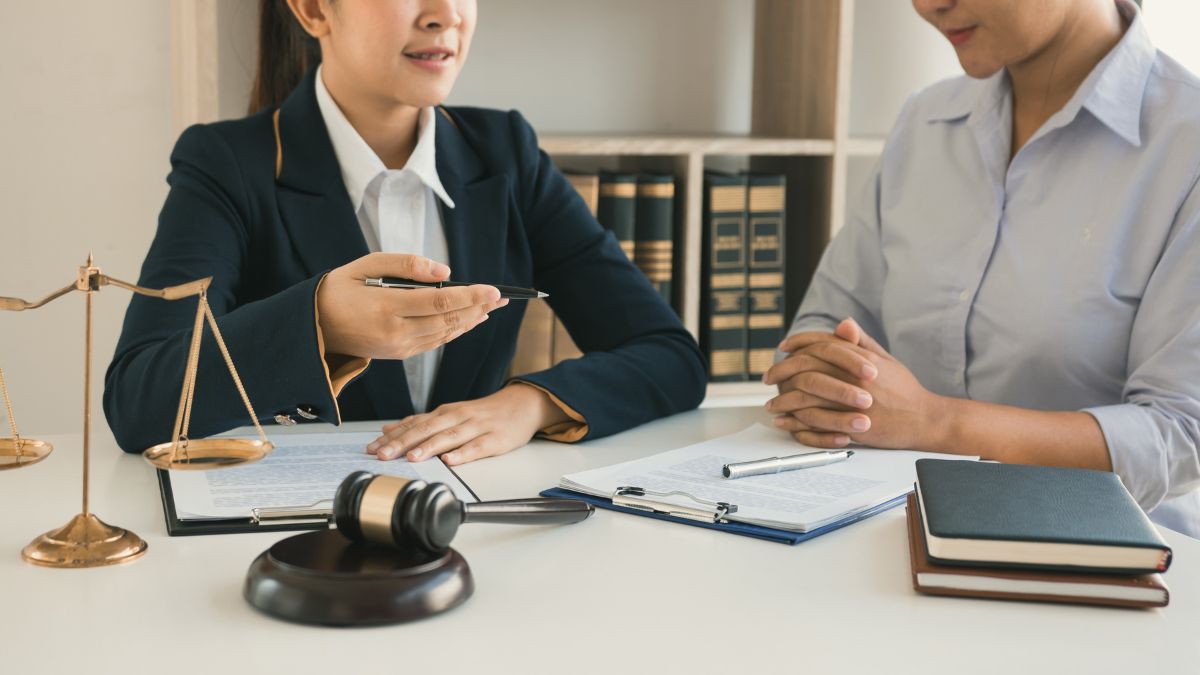 Two professionals discuss a case, highlighting the functions and importance of a Trust Grantor's duties.